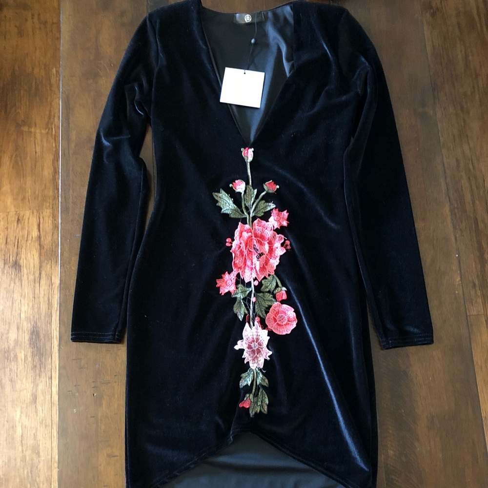 Velvet dress 🌸🌼🌻